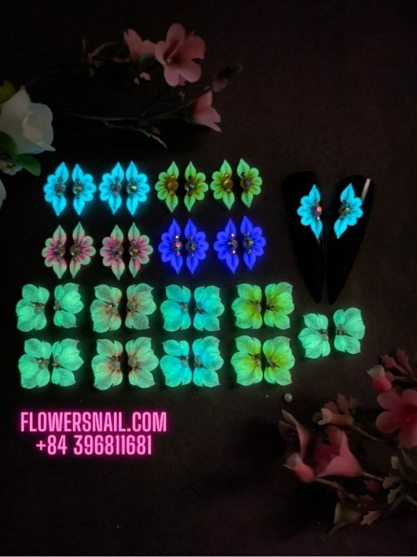 flowers 3d nail (1)